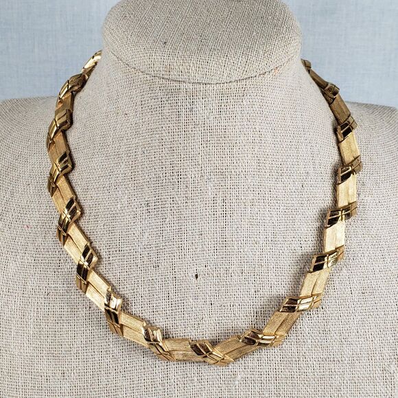 Vtg 1960s Crown Trifari Abstract Texture Brush Gold Plated 16" Choker Necklace - Picture 1 of 16
